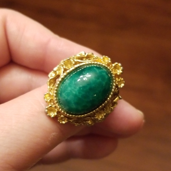 Vintage Jewelry - Vintage Adjustable Ring